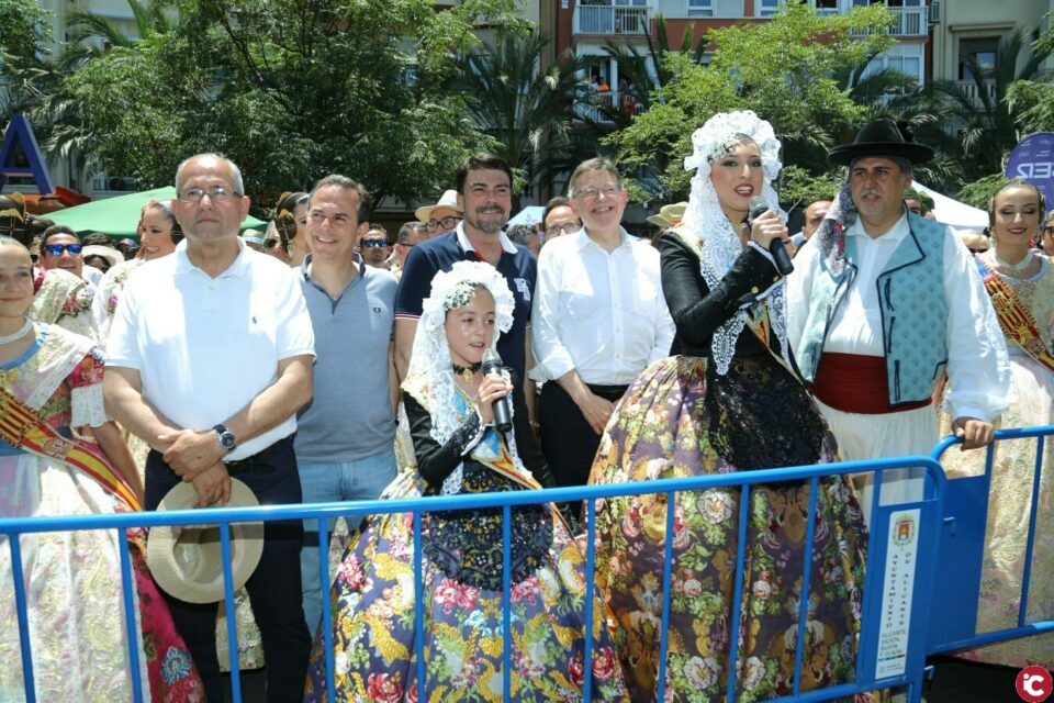 Pirotecnia Gironina cierra la séptima sesión del XXXI Concurso de Mascletàs con un golpe seco de truenos aéreos en homenaje a los medios de comunicación