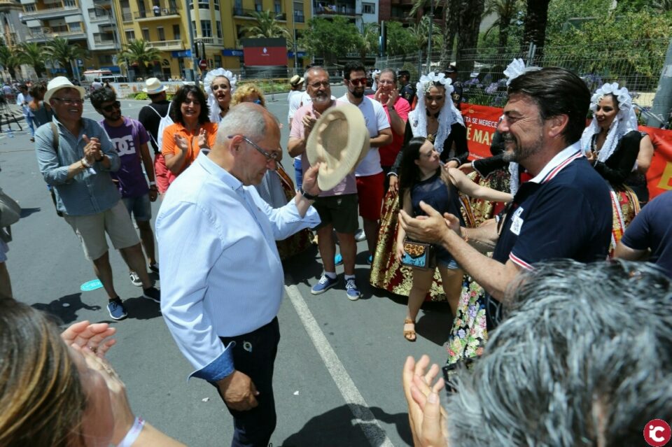 Pirotecnia Alicantina cierra el XXXI Concurso de Mascletàs con un terremoto final para el recuerdo en homenaje a todos los alicantinos y alicantinas