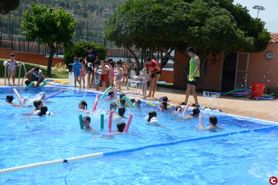 Iniciados los cursillos de natación