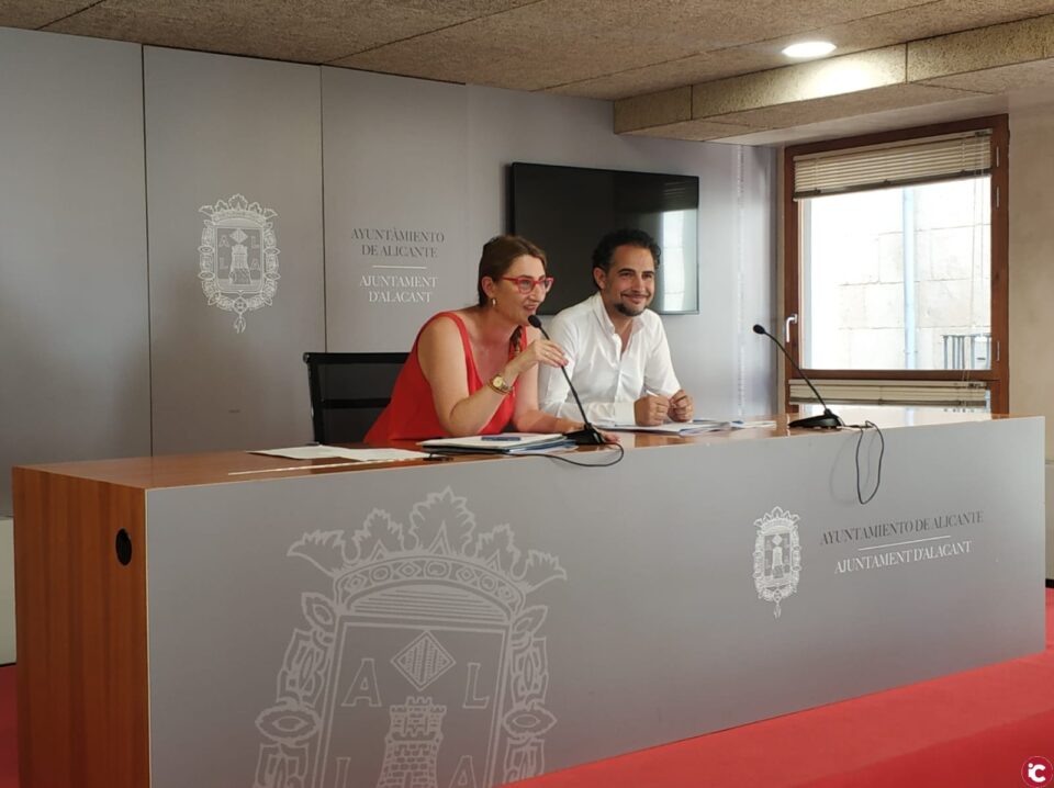 La Junta de Gobierno Local aprueba la adjudicación de dos contratos relativos a la EDUSI para iniciar la adecuación del monte Tossal y la mejora de la fachada del Mercado Cental