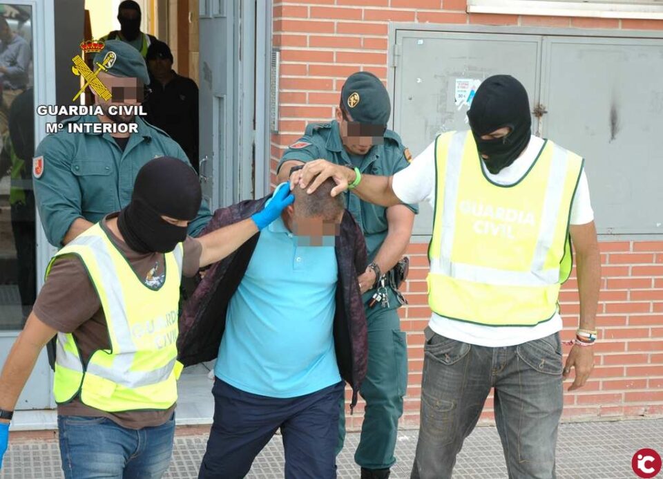 Detingut un home a Cocentaina per tràfic d'immigrants