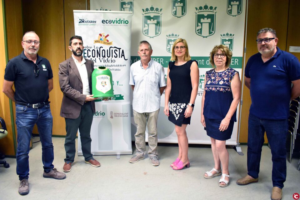 Los festeros de Petrer reciclan 44.000 envases de vidrio durante las fiestas de Moros y Cristianos