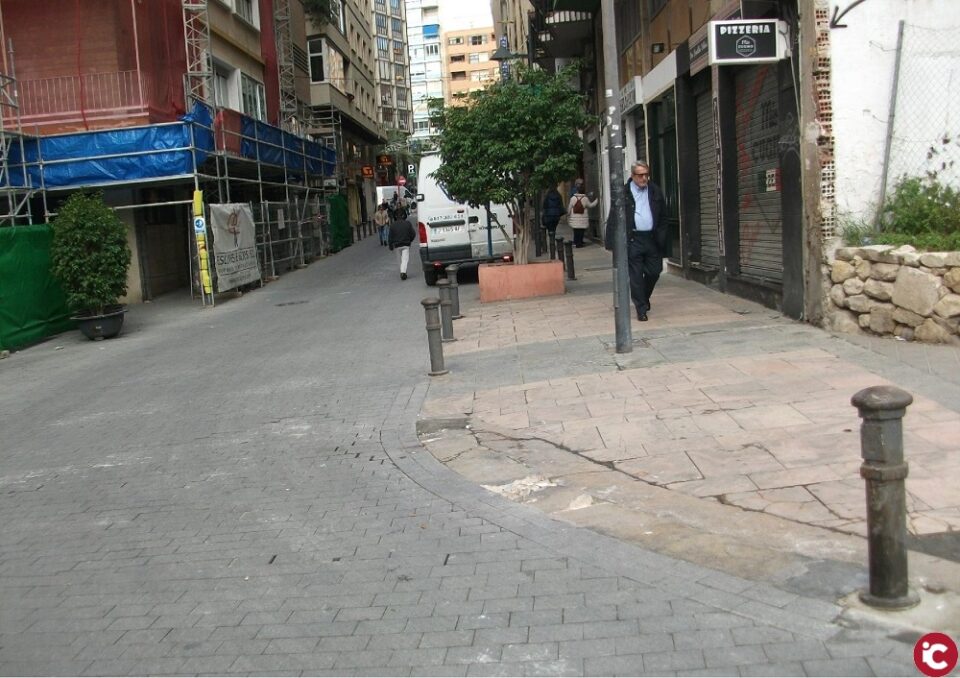 El Ayuntamiento va a reparar los desperfectos y roturas en más de doscientas calles de Alicante