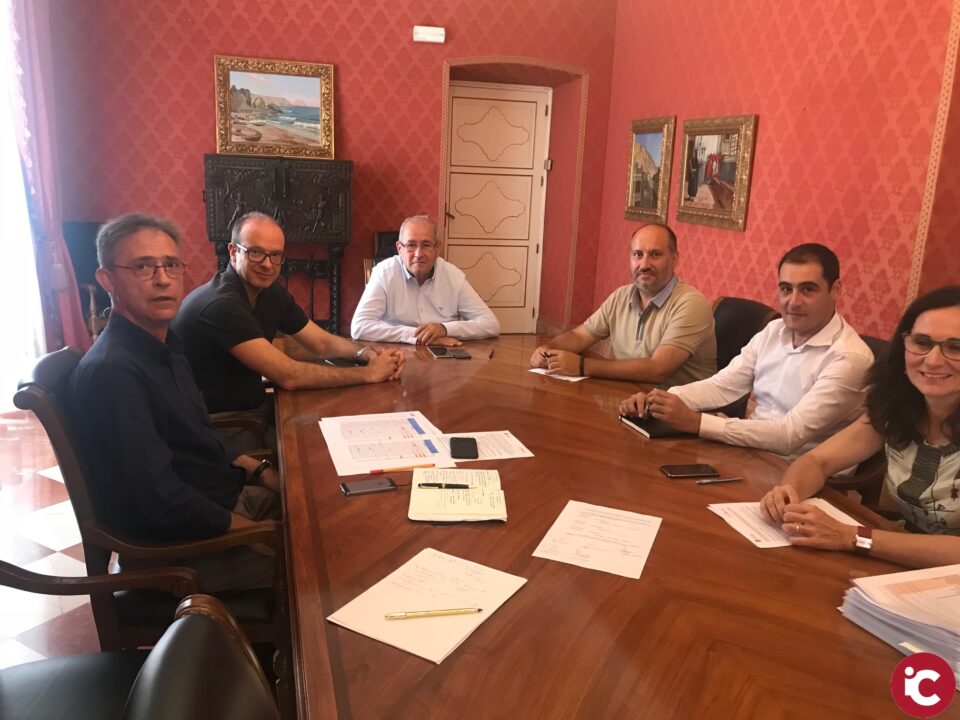 Rabasa-Polígono Industrial se alza con el primer premio como el racó más limpio de las Hogueras en el concurso Racó Net