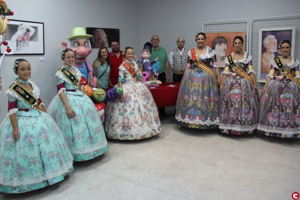 VIII Exposición del Ninot y VI Exposición de Carteles de Fogueres
