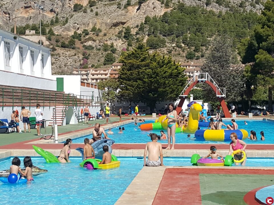 Més de 9.500 persones fan ús de les piscines municipals durant la primera quinzena d'obertura
