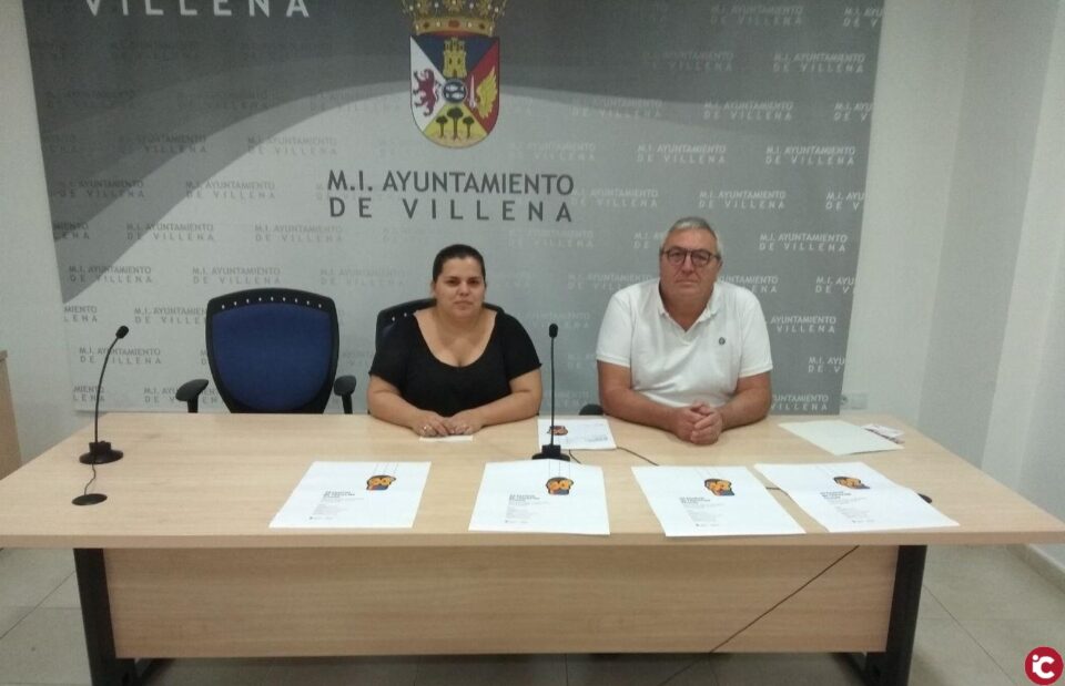 El Festival de Títeres del barrio Las Cruces se celebra por 15ª vez en la Plaza de San Crispín