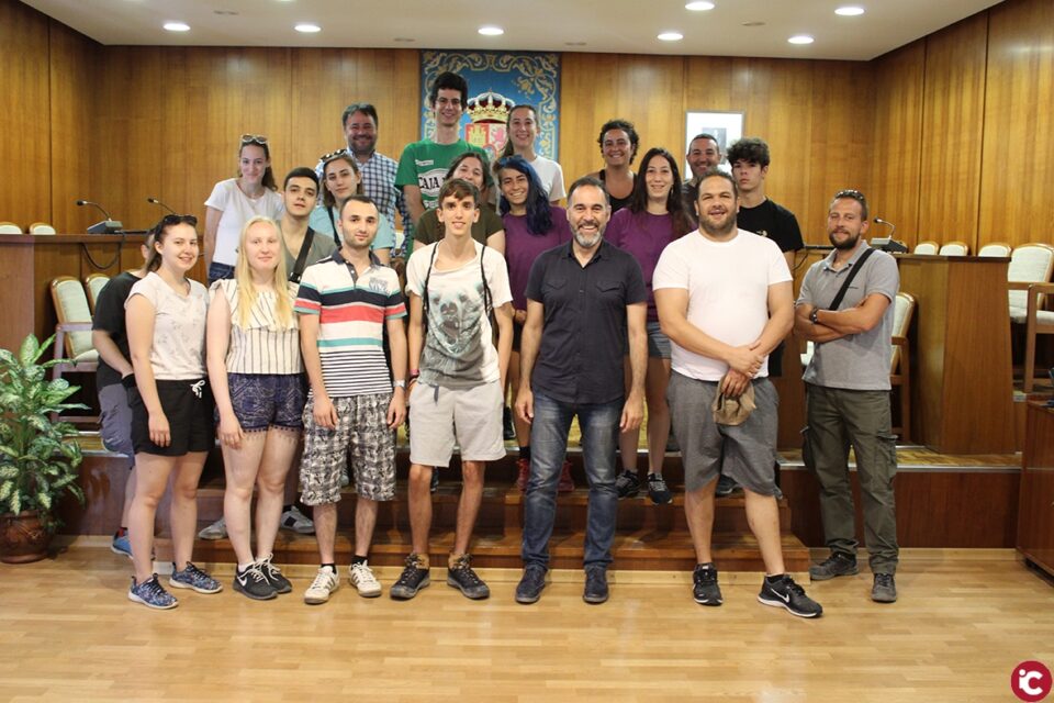 18 voluntarios en el Campo de Trabajo Internacional de Ibi