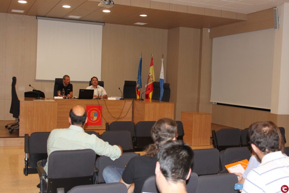 La UA analitza l'impacte del Brexit i de la crisi migratòria a la Unió Europea