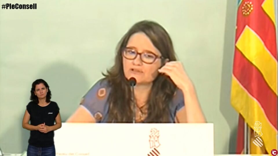 Els consellers comencen el Seminari d'Estiu a Castalla amb agenda pròpia