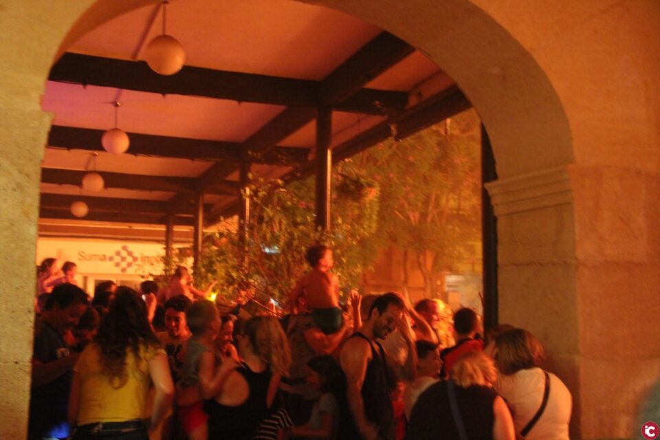 La Cremà pone fin a las Hogueras de San Vicente 2018