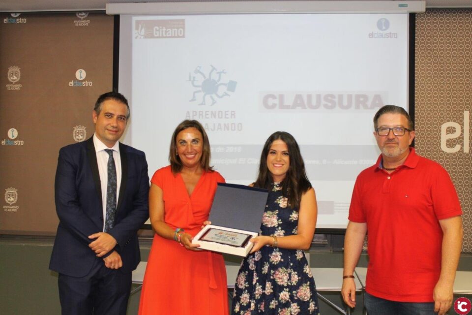 Aprender Trabajando demuestra que el desempleo de la juventud gitana se puede combatir