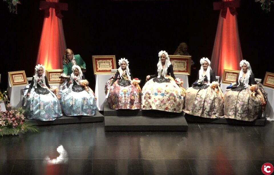 Quedan proclamadas las Falleras Mayores de Elda y sus Damas de Honor