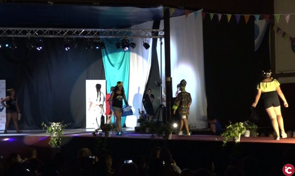 Éxito en la gala benéfica de APADIS "Pasarela de moda inclusiva"