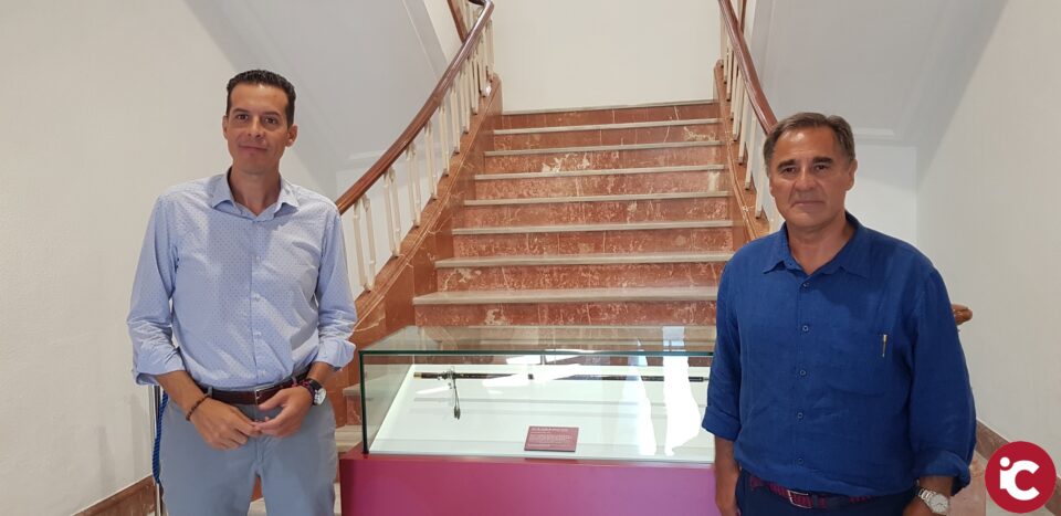 El presidente de la Liga Pro Derechos Humanos cederá a Elda una pluma estilográfica y manuscritos de Manuel Azaña