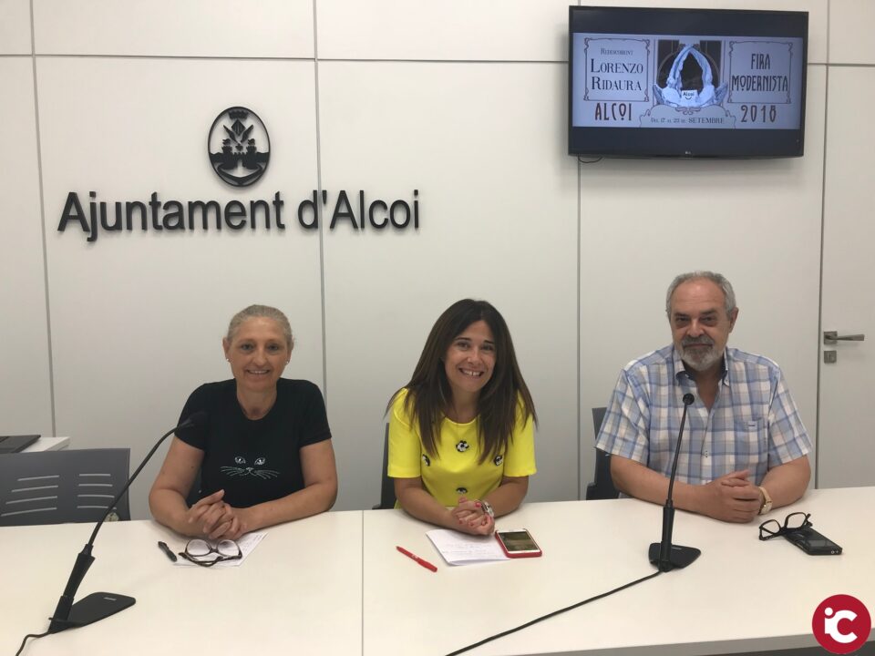 L'Asociación Cultural Amigos del Modernismo de Alcoy ha organitzat una tómbola amb la col·laboració de Creu Roja Alcoi