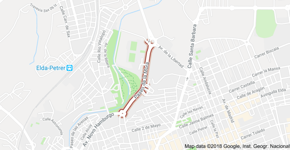 El tráfico en el Paseo de la Mora permanece cortado y las obras siguen sin comenzar