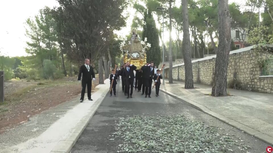 Biar celebra la Festeta de Setembre: Baixada al Temple Parroquial i Processó (dia 3) i Pujada de la Patrona (dia 4)