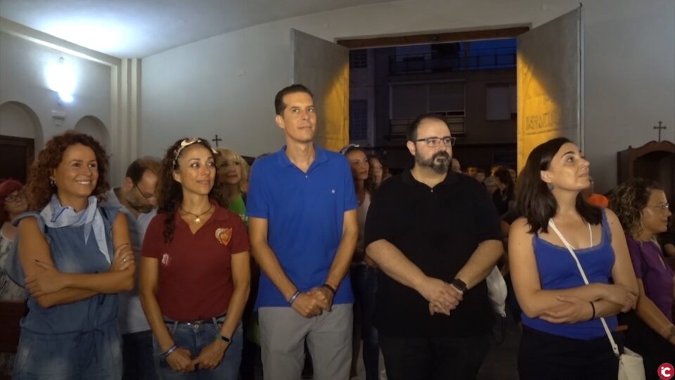 San Crispín y San Crispiniano ya esperan en la parroquia de la Inmaculada la llegada de las Fallas