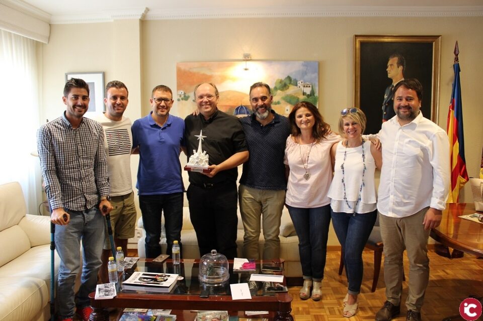 Despedida del cura de Ibi Manuel Chouciño