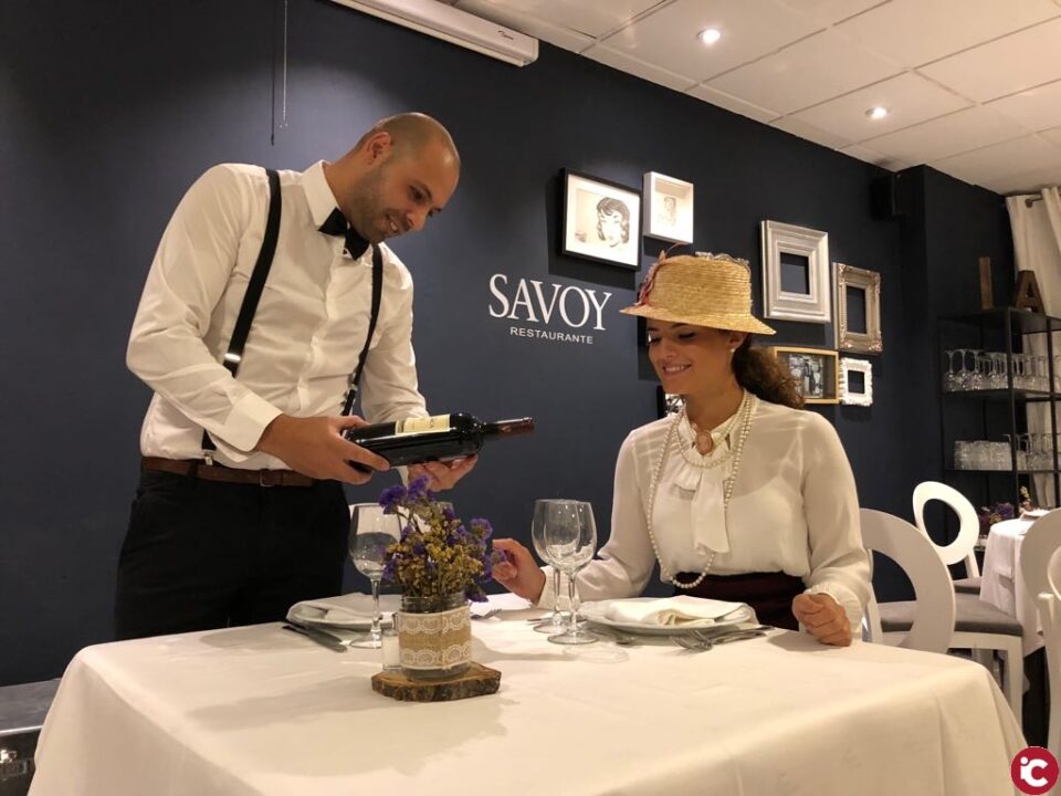 Rotary Club Alcoy Font Roja organiza una comida solidaria durante la Fira Modernista