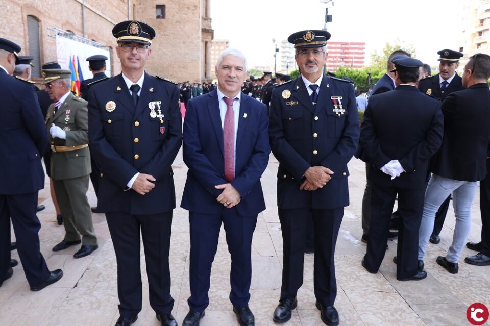 La Policía Local de Novelda recibe una Distinción Honorífica de la Generalitat Valenciana