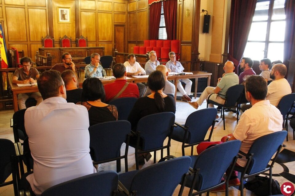 S´acorda ampliar l´horari de les terrasses i veladors