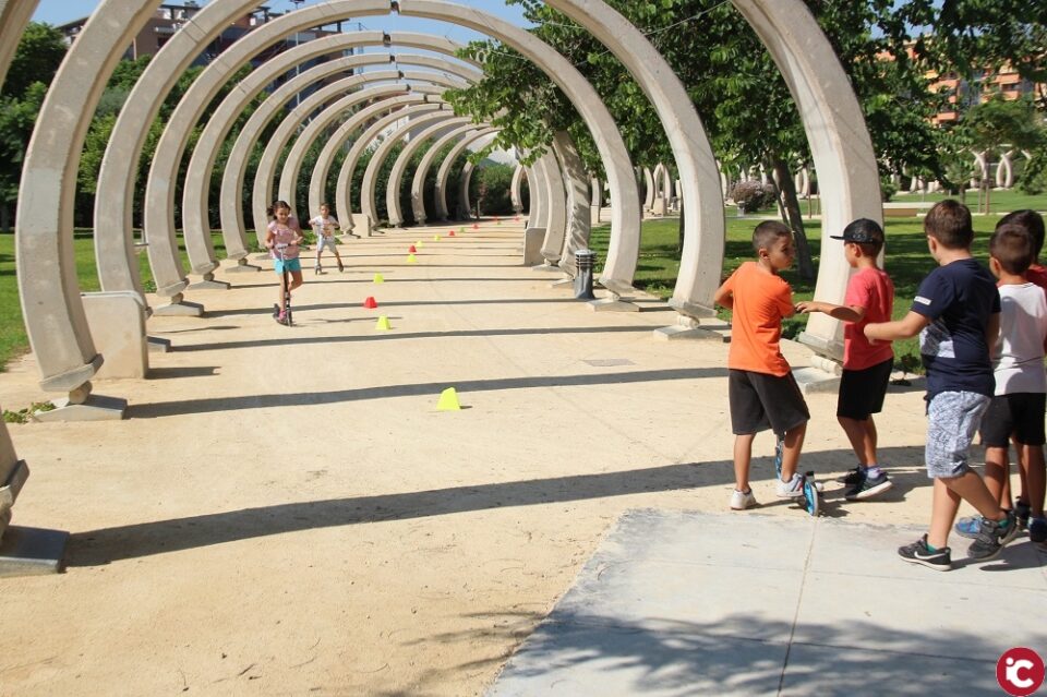 300 alumnos "practican" la movilidad sostenible