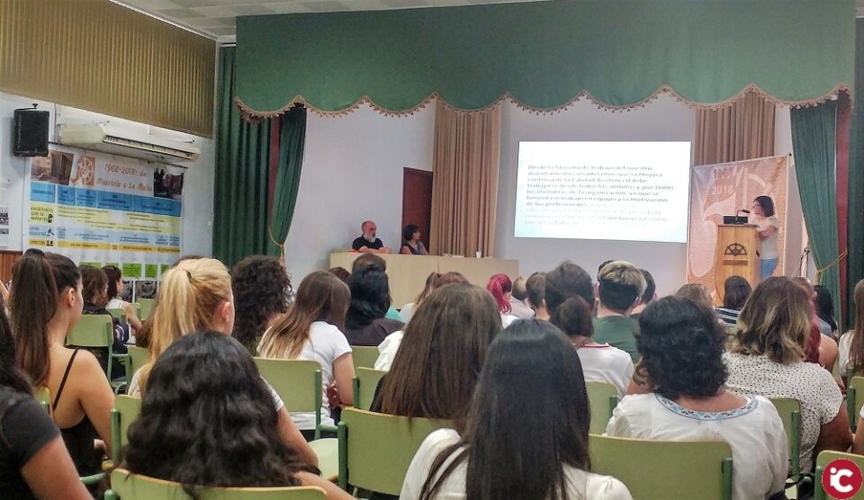El IES La Melva recupera la lección inaugural del curso en su cincuentenario