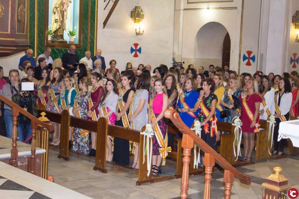 Monòver conmemorarà en octubre el 50 anys de Reines i Dames dHonor Infantils
