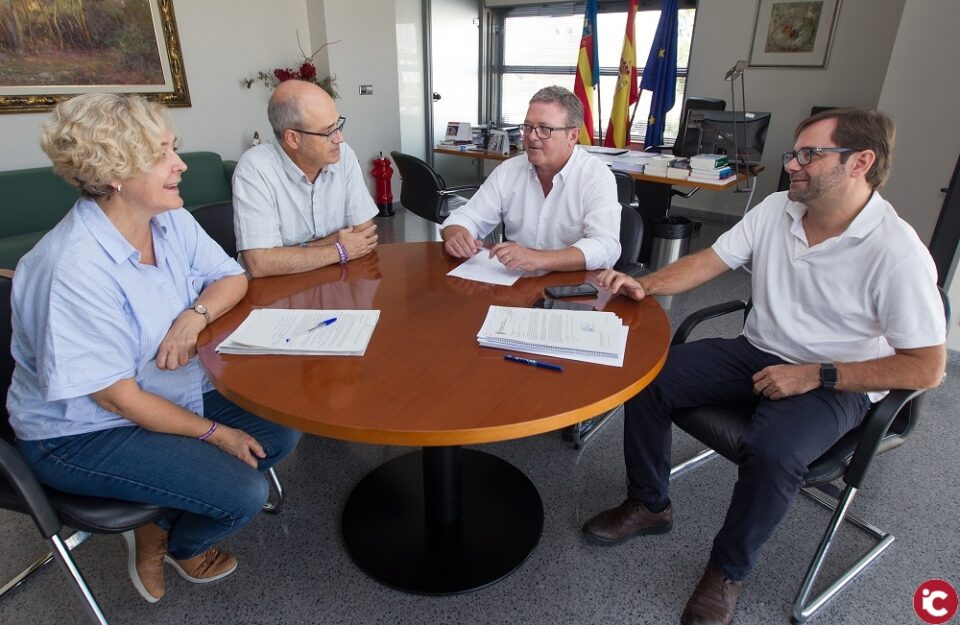 El Pleno Municipal aprueba eliminar las adhesiones para la concesión de la Arracada de Oro