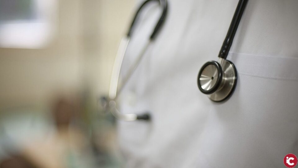 Sanidad incentivará a los equipos médicos para reducir las listas de espera