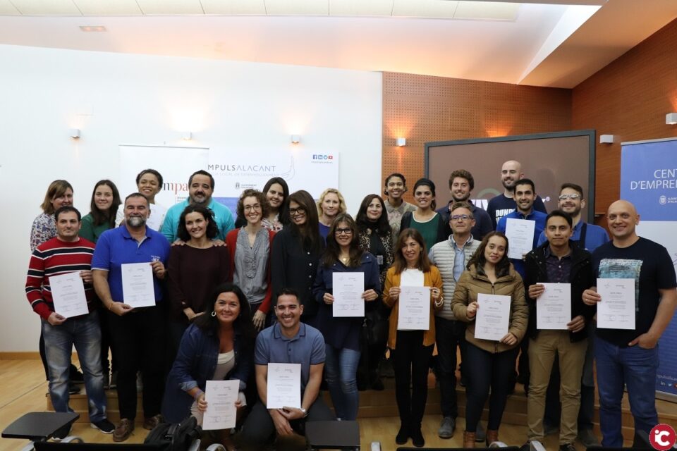 La Agencia Local de Desarrollo clausura el curso De la idea a la puesta en marcha con proyectos de negocio del alumnado para emprender en veinte sectores
