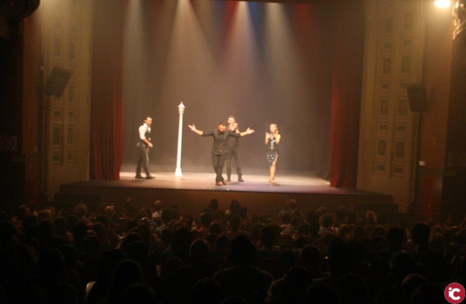 La magia de la solidaridad llena por dos veces el Principal