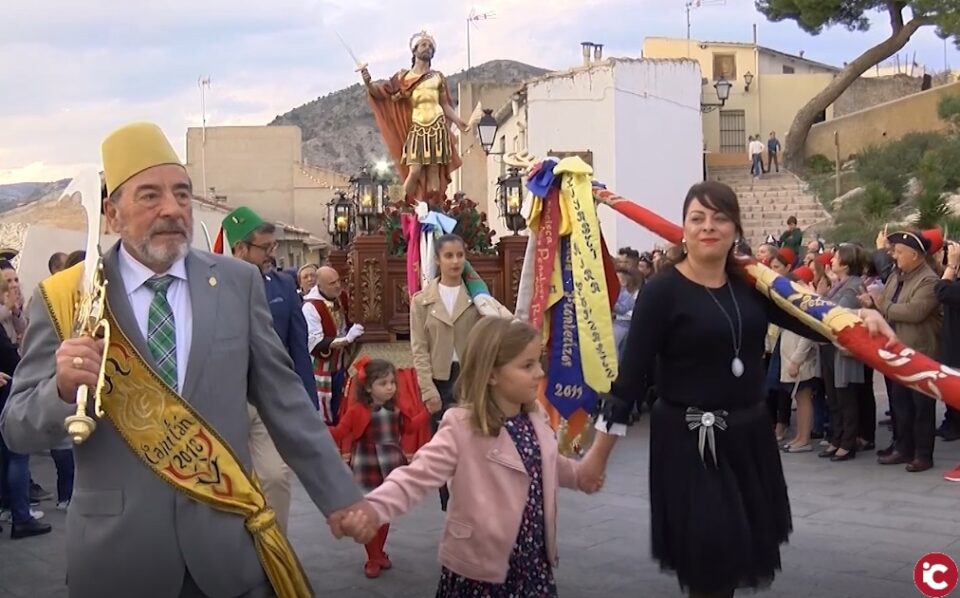 Emotivo regreso de la imagen de San Bonifacio Mártir