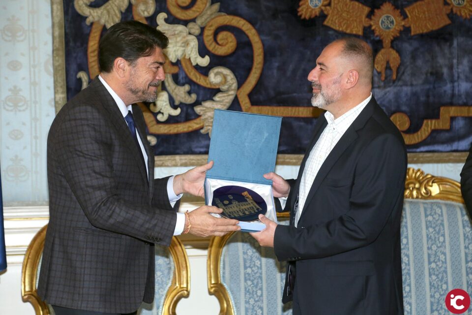 El Ayuntamiento celebra el Día de la Reforma con la presencia de más de 50 representantes de las iglesias evangélicas de la ciudad