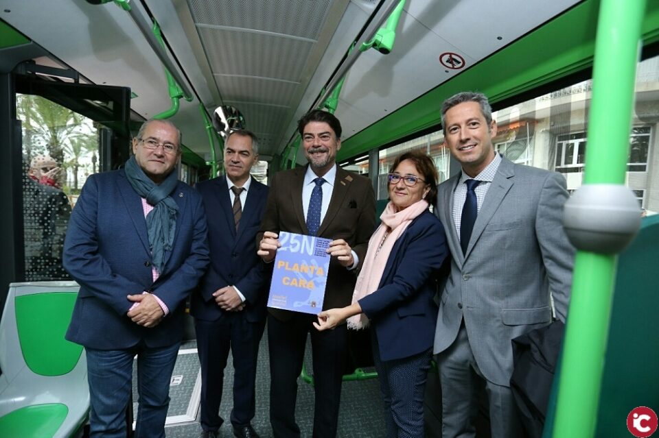 El alcalde Luis Barcala declara a Alicante ciudad beligerante contra la violencia machista al presentar los actos del 25-N