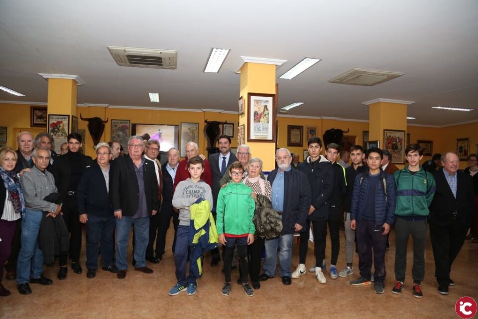 El alcalde de Alicante pone en valor la faceta cultural de la Tauromaquia al reinaugurar el Club Taurino de Alicante