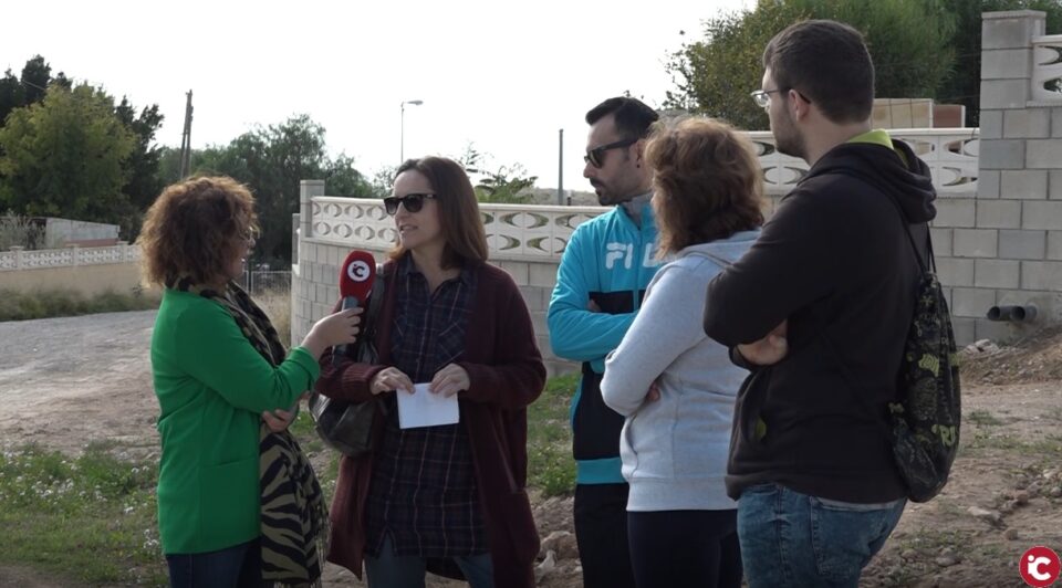 Las partidas rurales de Alicante recurren al alcalde para que desbloquee el taxi a demanda