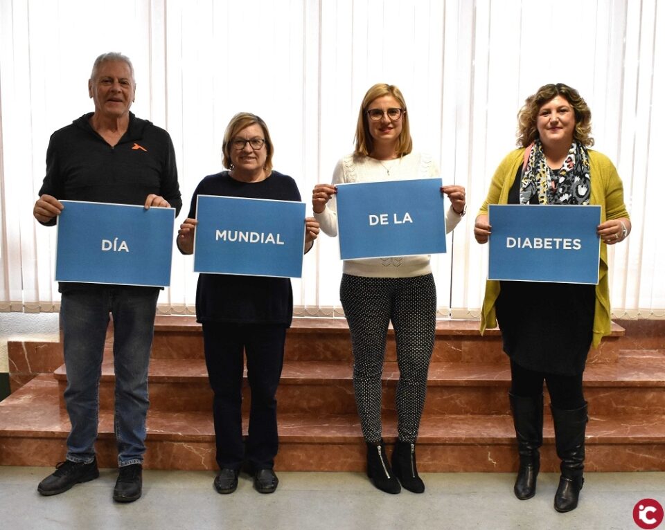 Petrer se tiñe de azul con motivo del día mundial de la diabetes