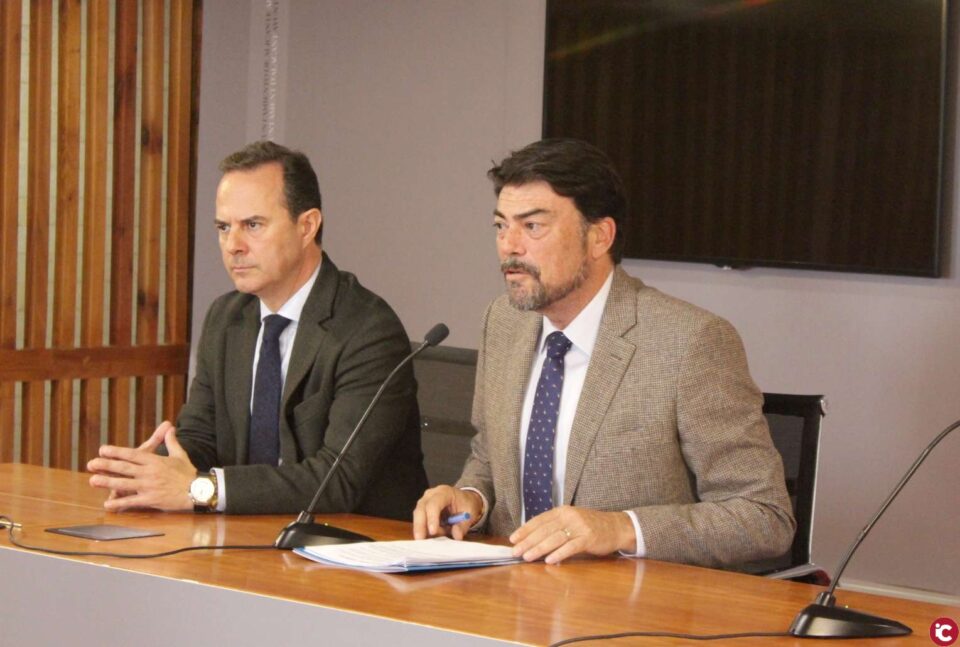 El Alcalde de Alicante cede uno de los puesto del Ayuntamiento de Alicante en el Puerto y designa al Presidente de la Diputación César Sánchez como nuevo consejero