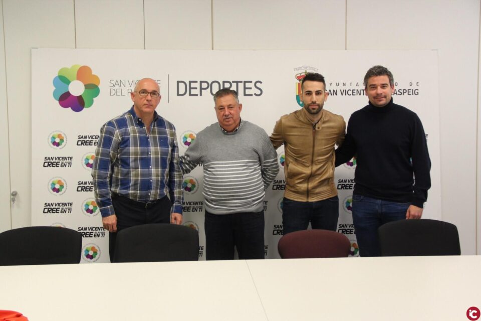 Nueva escuela de fútbol en Santa Isabel que aúna deporte e integración social