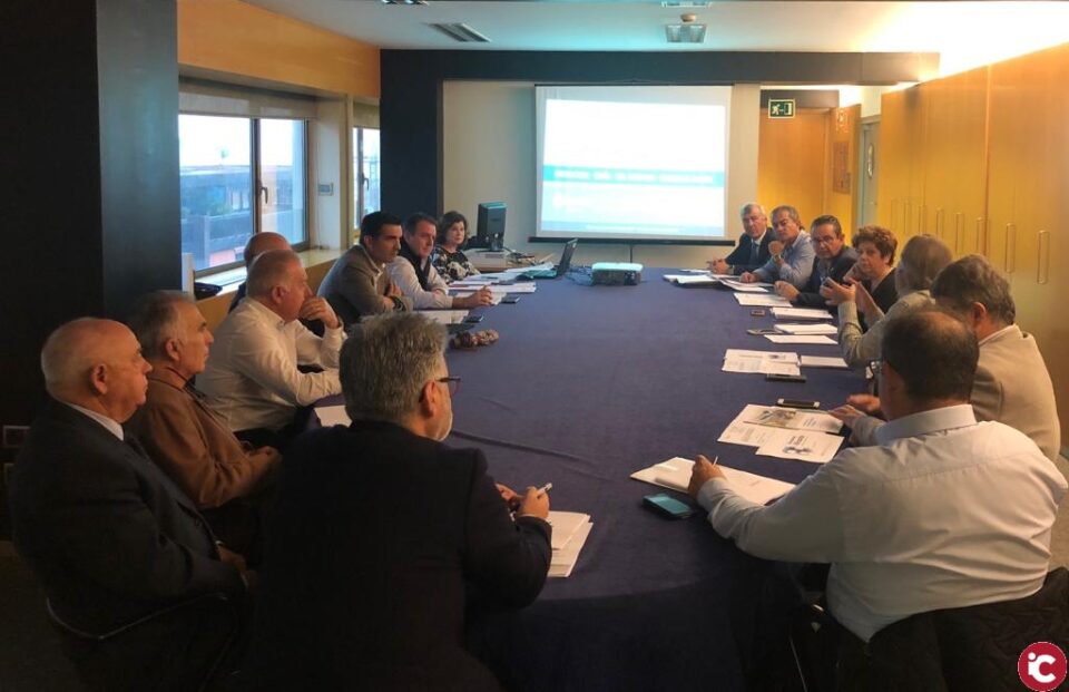 La Comisión de Comercio de la Cámara reclama un sello que distinga a los establecimientos con espacio físico