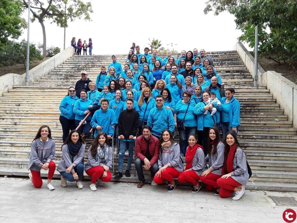 El alcalde Luis Barcala acude al almuerzo popular de la hoguera Escritor Dámaso Alonso en la que la Dama del Foc