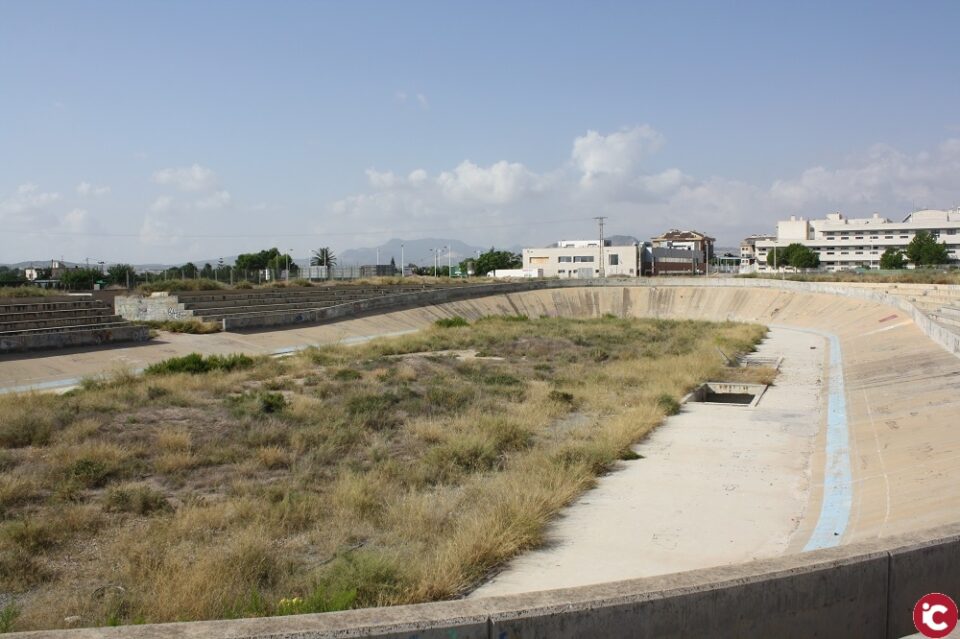 El Ayuntamiento adjudica provisionalmente la redacción del Plan General y la conclusión del Velódromo