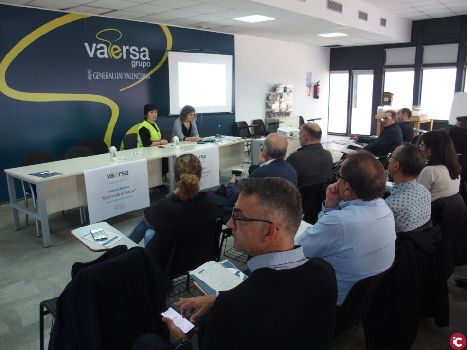 El Alcalde inaugura una jornada sobre recogida orgánica en la planta de Vaersa