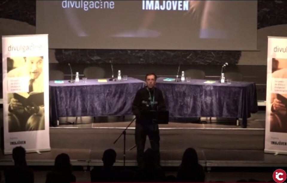 Inauguración de Divulgacine en el Centro Cultural Las Cigarreras