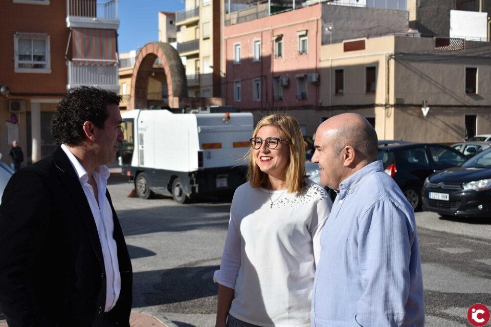 Petrer mejora el servicio de limpieza viaria con 7 nuevos trabajadores