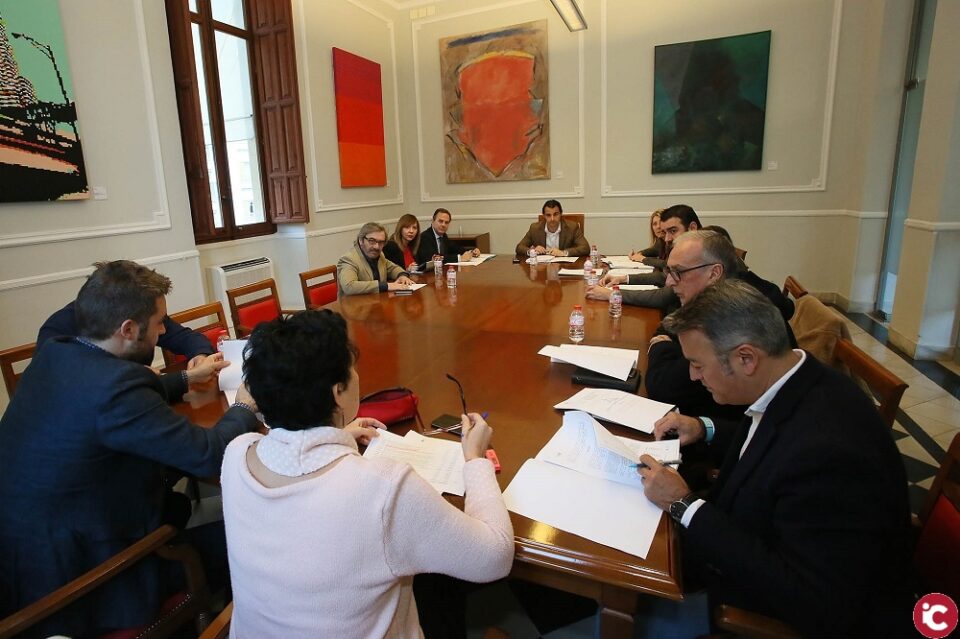 El Patronato Costa Blanca incrementa su apuesta por la promoción turística y las ayudas al sector para proyectar la imagen de la provincia en el mercado internacional