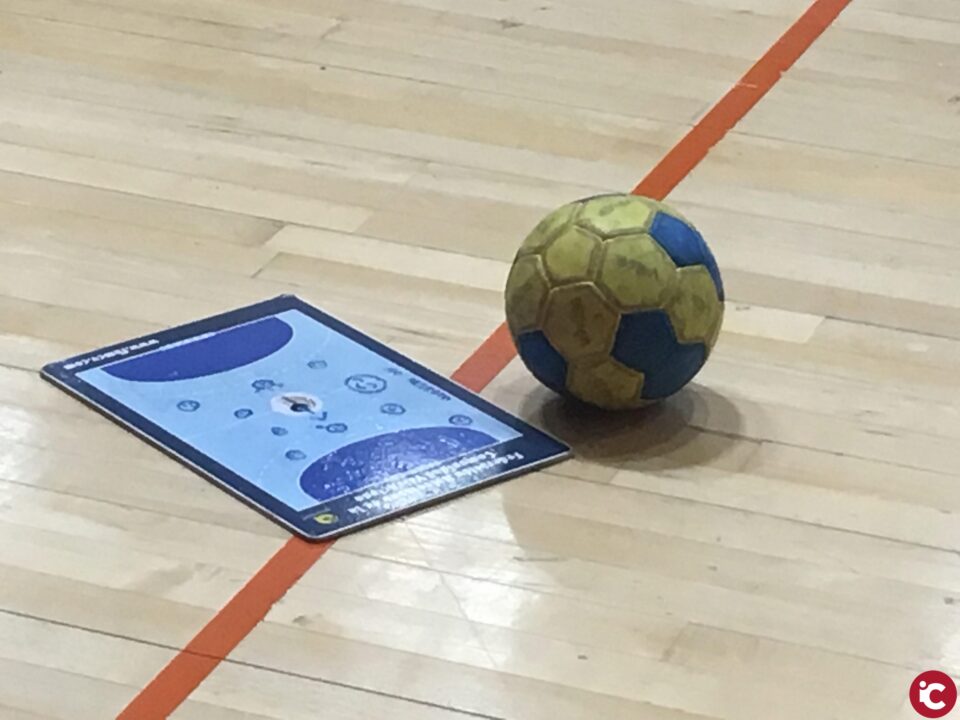 Balonmano Primera: ELDA-EIVISSA y ALMORADÍ-PETRER